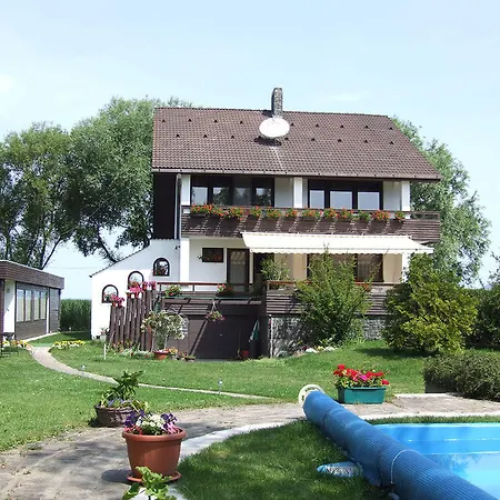 Peter Panzio Balatonfenyves
